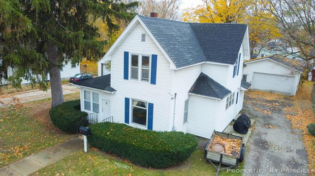 front view picture of 94 W Division Street, Sparta, MI. 49345