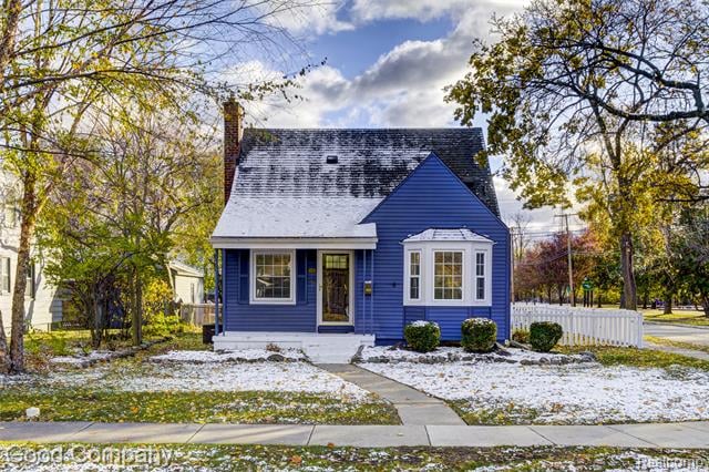 front view picture of 1027 Orchard Grove Dr, Royal Oak, MI. 48067