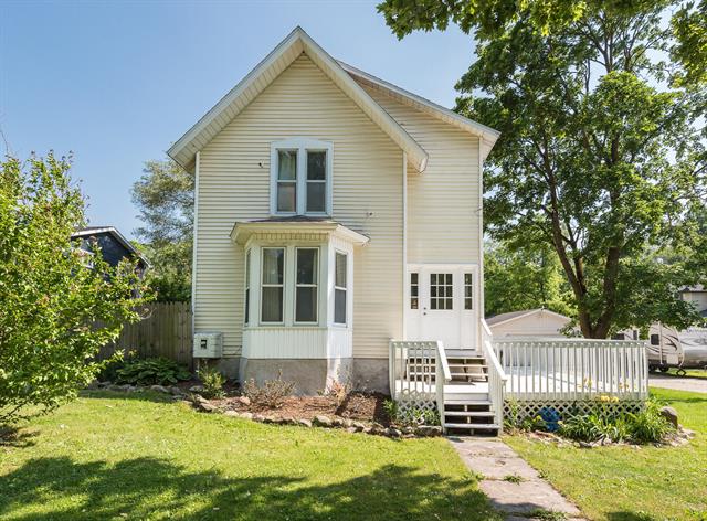 front view picture of 123 Johnsonse  Street, Caledonia, MI. 49316