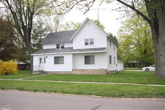 front view picture of 827 N Main Street, Tekonsha, MI. 49092