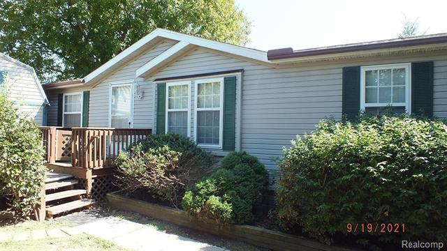 front view picture of 54 Riverviewe  Drive, Erie, MI. 48133