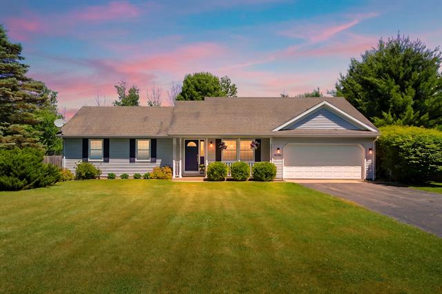 front view picture of 8146 27Thn  Street, Richland, MI. 49083