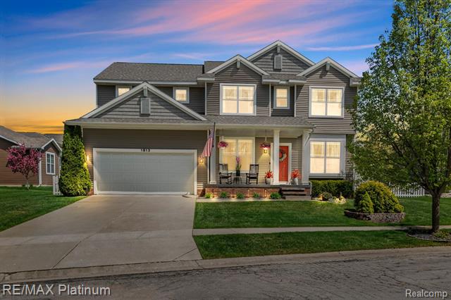 front view picture of 1813 Garfield Street, Howell, MI. 48855