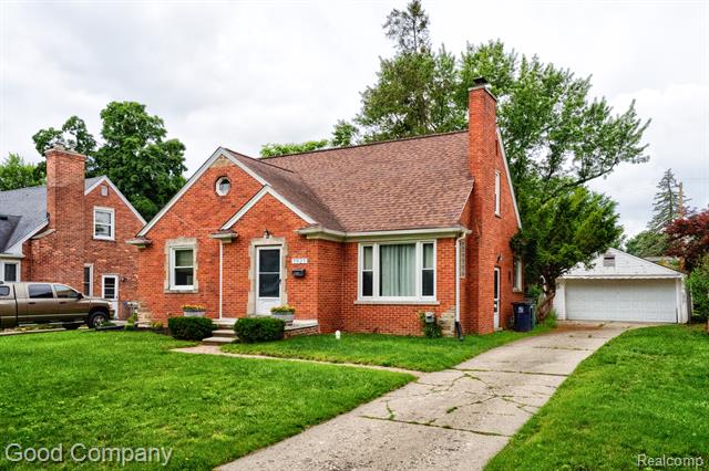 front view picture of 1921 Mcdonald Ave, Royal Oak, MI. 48073