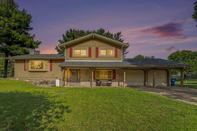 front view picture of 125 Shadowood Lane, Battle Creek, MI. 49014