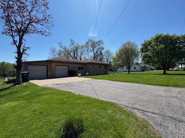 front view picture of 1706 76Thsw  Street, Byron Center, MI. 49315