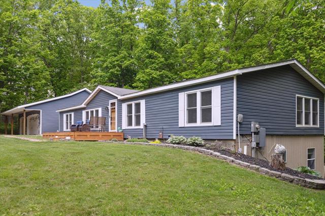 front view picture of 5885 Lammers, Hastings, MI. 49058