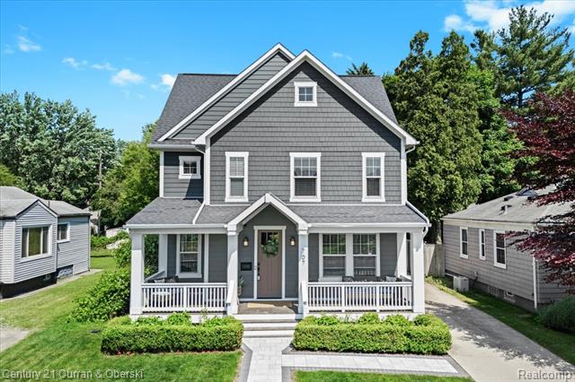front view picture of 707 N Altadena Ave, Royal Oak, MI. 48067