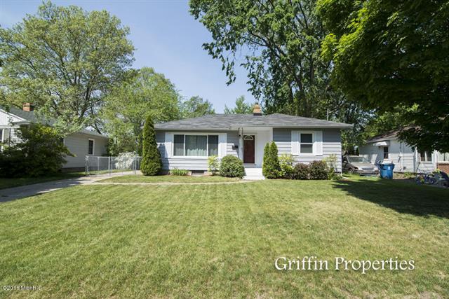 front view picture of 3451 Collingwoodsw  Avenue, Wyoming, MI. 49519