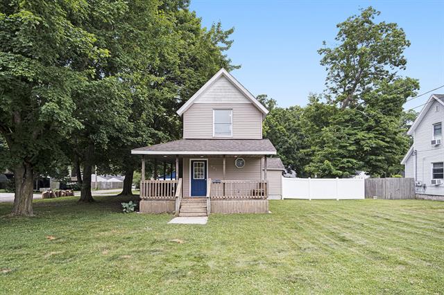 front view picture of 1003 Masonic, Belding, MI. 48809
