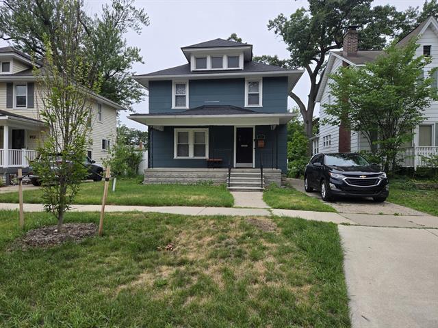 front view picture of 917 Forestdale Rd, Royal Oak, MI. 48067