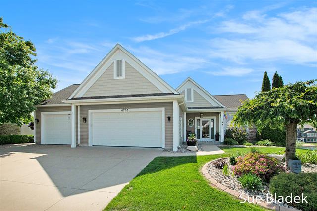 front view picture of 6735 Windflower Way, Muskegon, MI. 49444