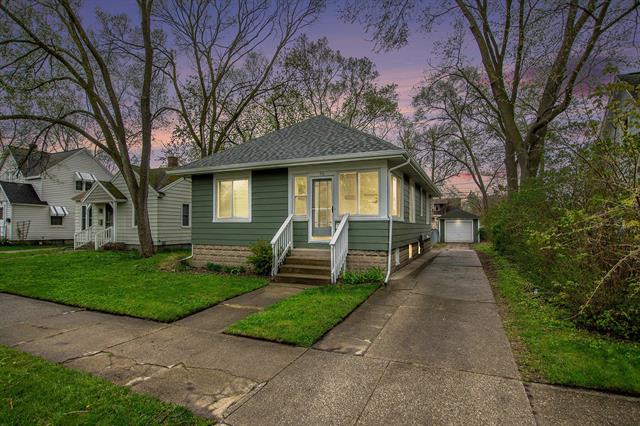 front view picture of 316 W 20Th Street, Holland, MI. 49423