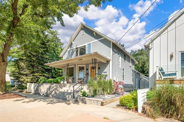 front view picture of 1105 Lions Park Drive, Saint Joseph, MI. 49085