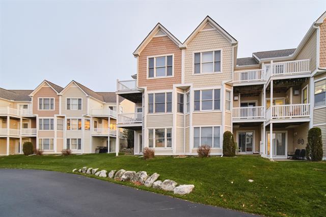 front view picture of 84 Charter Court, Manistee, MI. 49660