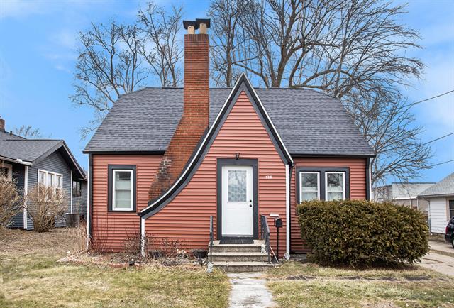 front view picture of 126 Orleans Avenue, Battle Creek, MI. 49015