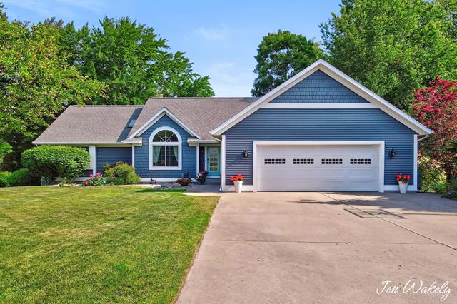 front view picture of 278 Caravan Road, Muskegon, MI. 49441
