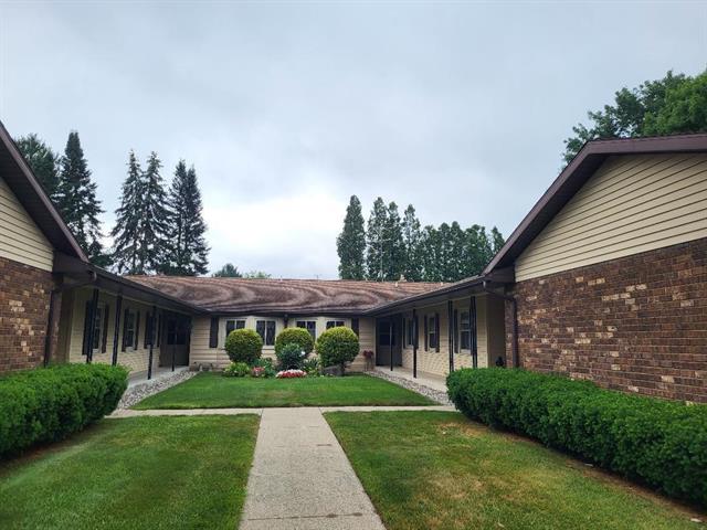 front view picture of 7369 Pinegrove Drive, Jenison, MI. 49428