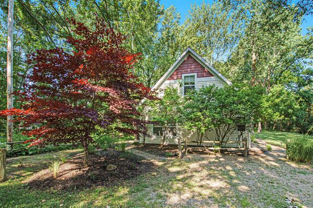 front view picture of 488 Solace Way, South Haven, MI. 49090