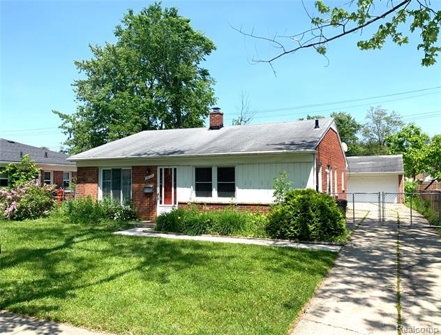 front view picture of 28132 Brentwood St, Southfield, MI. 48076