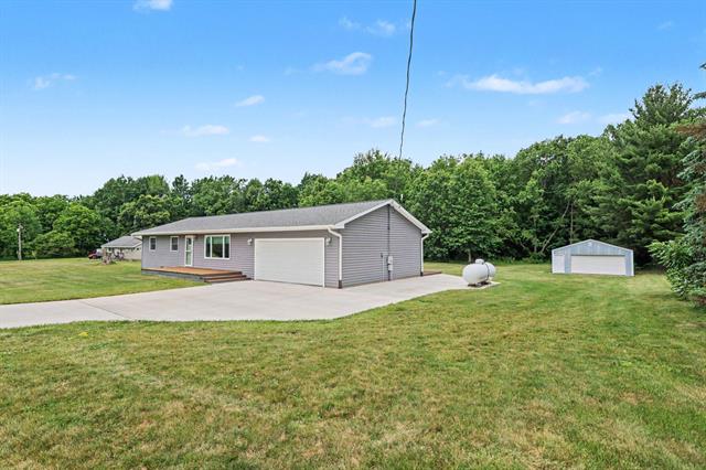 front view picture of 14369 A Drive, Marshall, MI. 49068