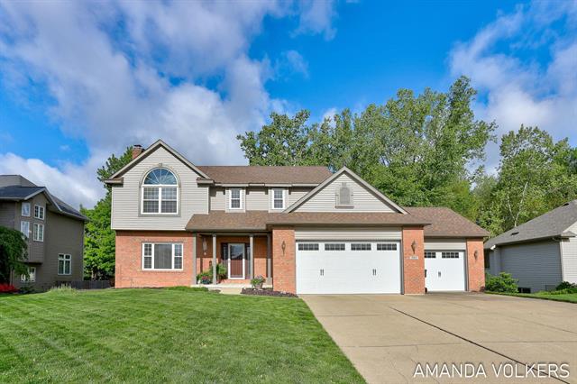 front view picture of 3969 Shorewoodsw  Court, Grandville, MI. 49418