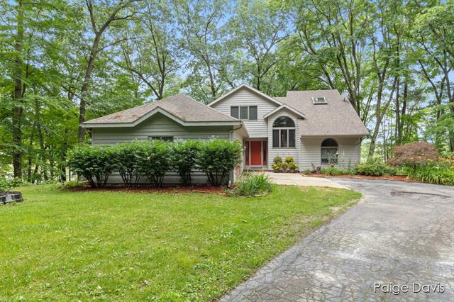 front view picture of 9101 Parmeterne  Avenue, Rockford, MI. 49341