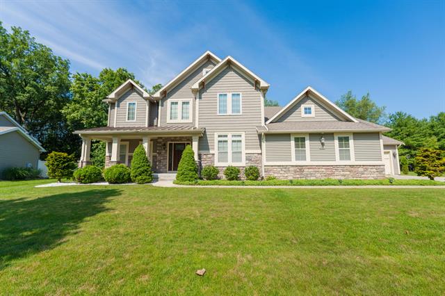 front view picture of 7226 Breton Woods Court, Kalamazoo, MI. 49009