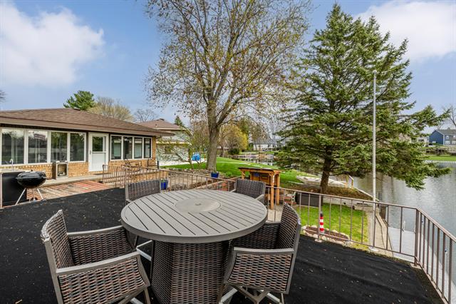 front view picture of 6950 Shore Drive, Coloma, MI. 49038