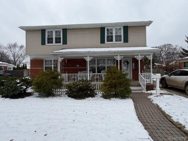 front view picture of 1145 Elliott Ave, Madison Heights, MI. 48071