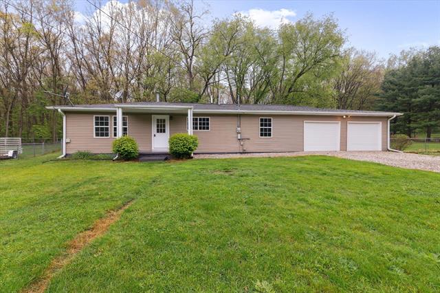 front view picture of 148 Tulip Tree Lane, Battle Creek, MI. 49037