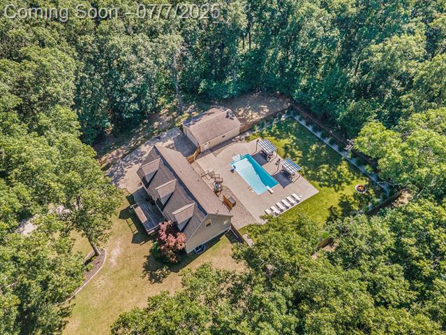 front view picture of 331 June Lane, Muskegon, MI. 49442