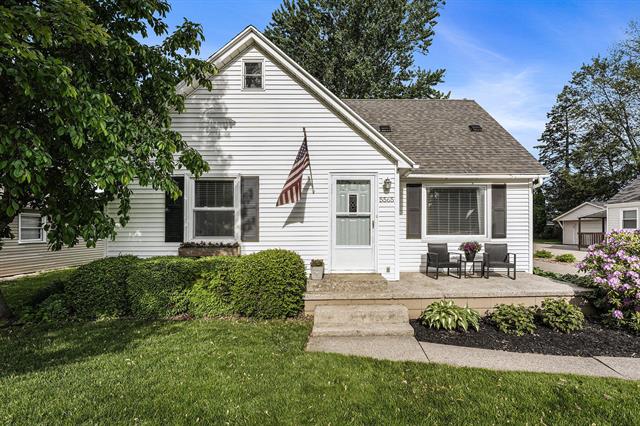 front view picture of 5565 Park Avenue, Hudsonville, MI. 49426