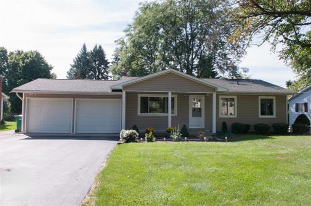 front view picture of 356 Golden Avenue, Battle Creek, MI. 49015