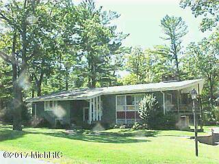 front view picture of 2067 Maryland Boulevard, Muskegon, MI. 49441