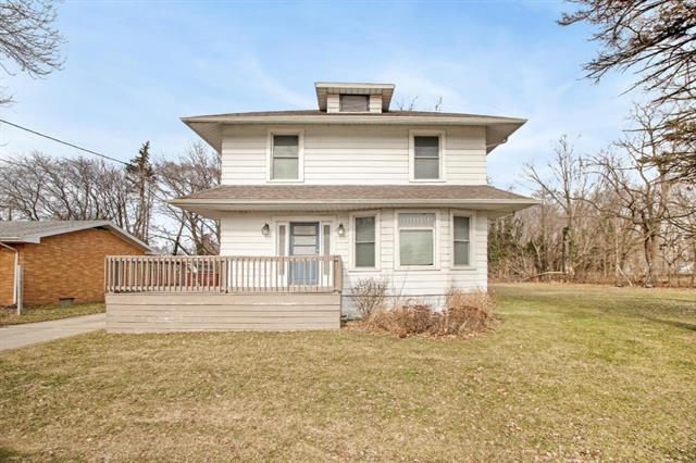 front view picture of 449 E Napier Avenue, Benton Harbor, MI. 49022