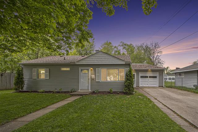 front view picture of 3118 Nellbert, Kalamazoo, MI. 49001