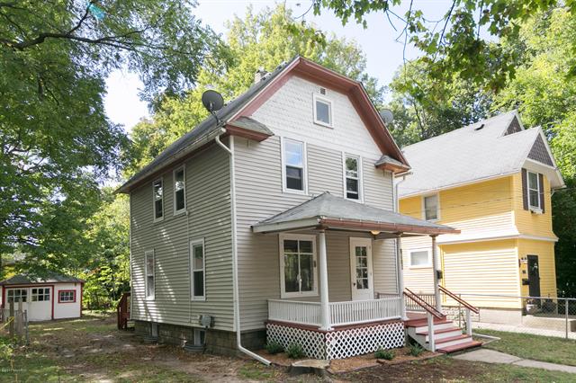 front view picture of 1516 Fairbanks Court, Kalamazoo, MI. 49048