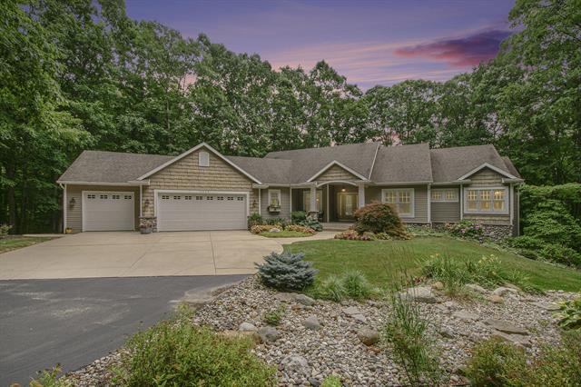 front view picture of 3420 Kayelin Court, Jenison, MI. 49428