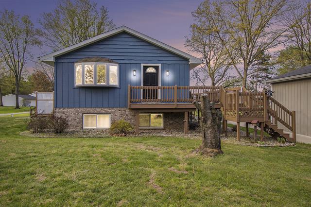 front view picture of 9304 Is  Drive, Ceresco, MI. 49033