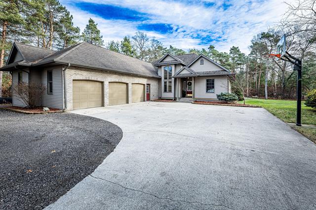 front view picture of 7016 Hyde Park Road, Whitehall, MI. 49461