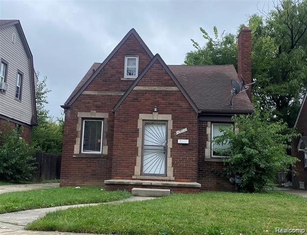 front view picture of 10800 Somerset Avenue, Detroit, MI. 48224
