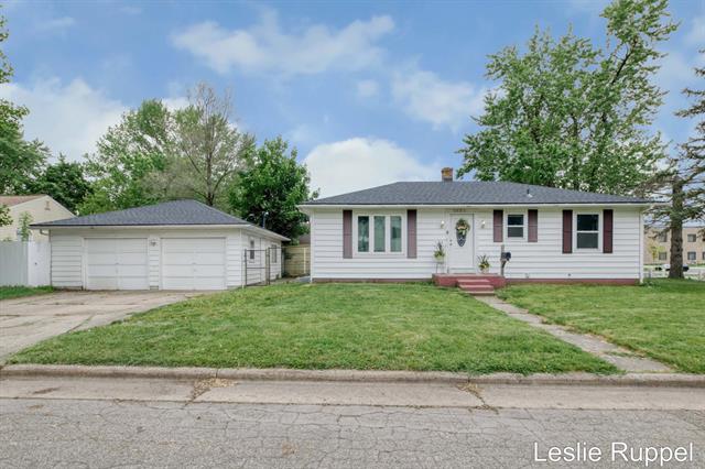 front view picture of 2651 Rockwoodsw  Court, Wyoming, MI. 49519