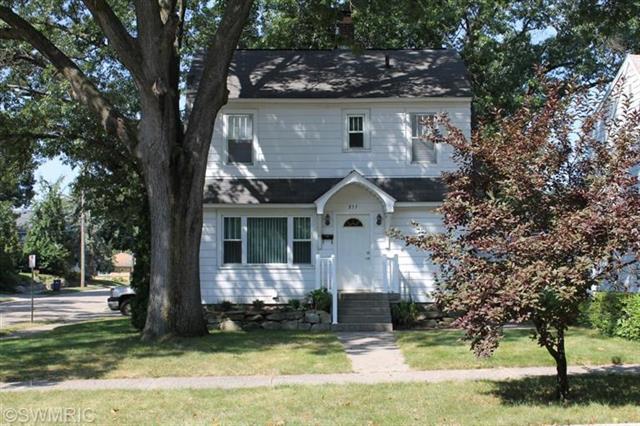 front view picture of 853 Springne  Avenue, Grand Rapids, MI. 49503