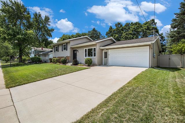 front view picture of 7202 Rockford, Portage, MI. 49024