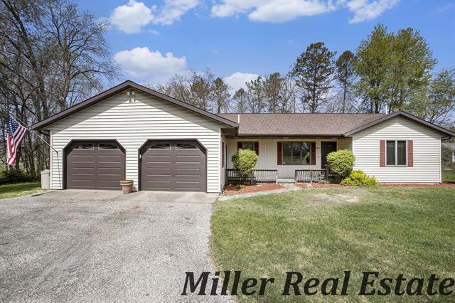 front view picture of 9460 Spring Creek Creek, Middleville, MI. 49333