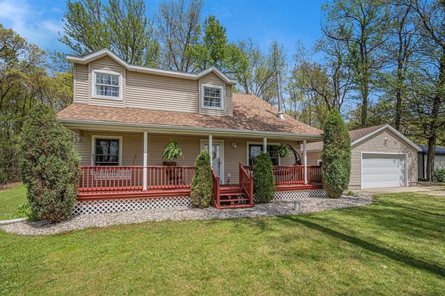 front view picture of 23584 Kelsey Lake Street, Cassopolis, MI. 49031