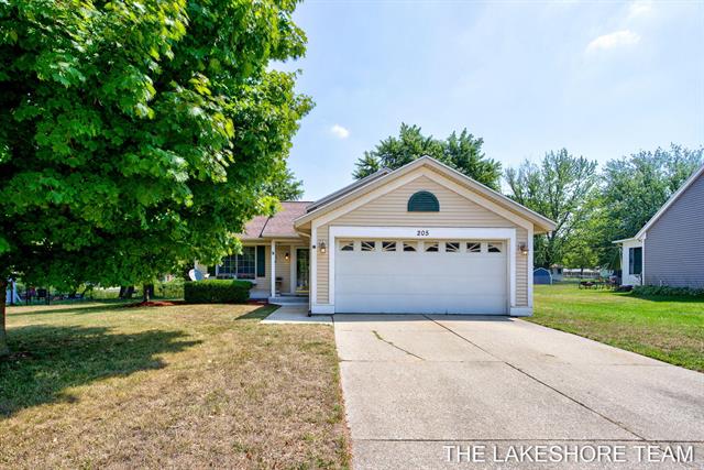 front view picture of 205 Jennifer Lane, Holland, MI. 49423