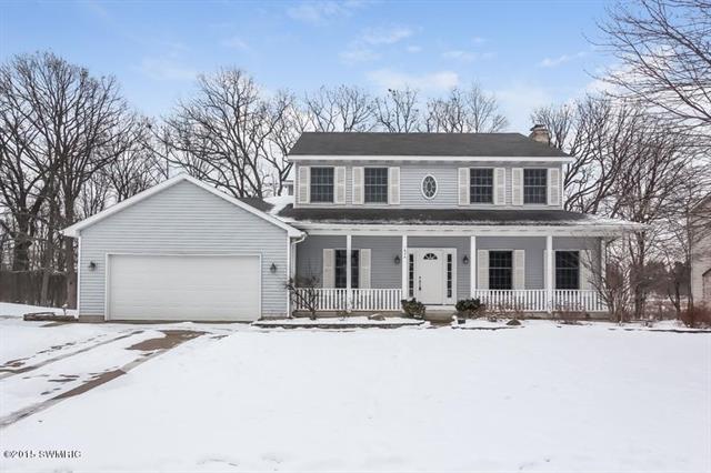 front view picture of 1674 Riva Ridgese  Drive, Grand Rapids, MI. 49546