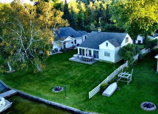 front view picture of 9100 Virginia Avenue, Mecosta, MI. 49332